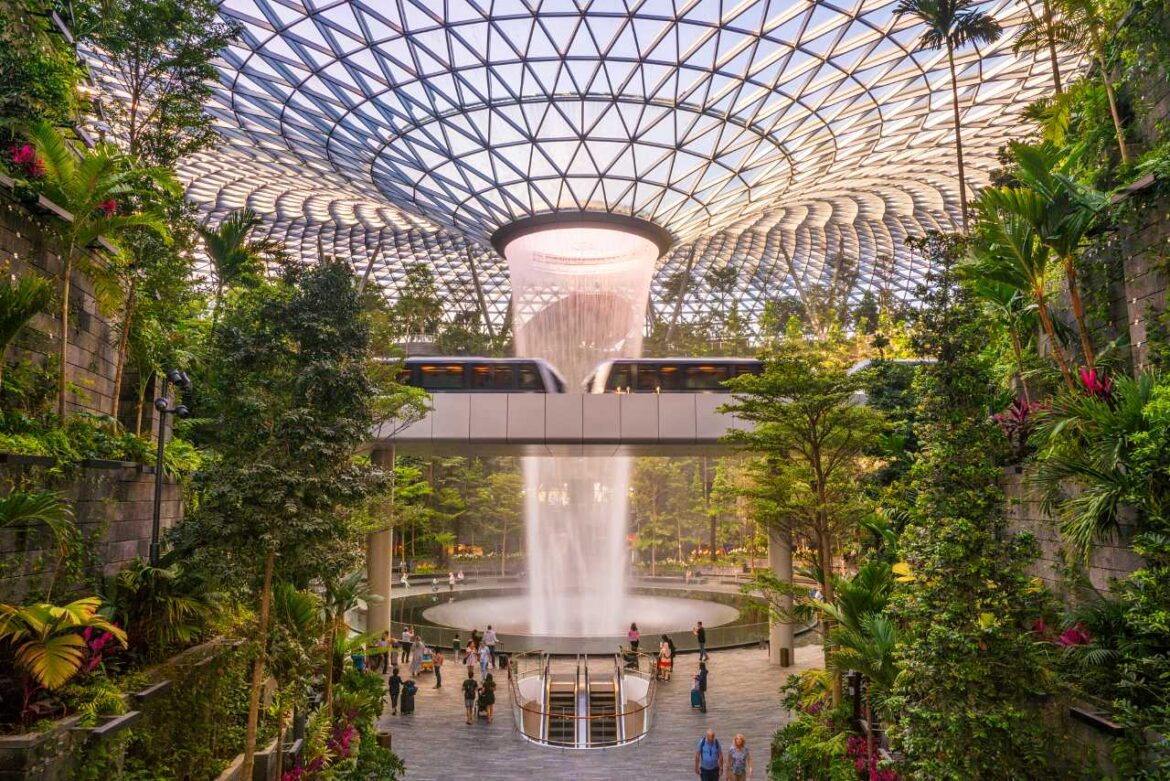 can you visit singapore airport